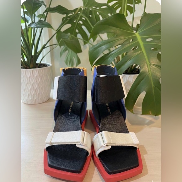 United Nude Shoes - United Nude Black and White Sandals with Red Sole